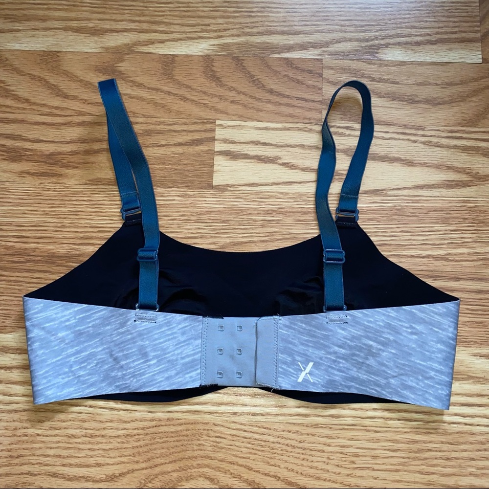 Knixwear Knix Evolution Reversible Wire-Free Bra 1 - image 5